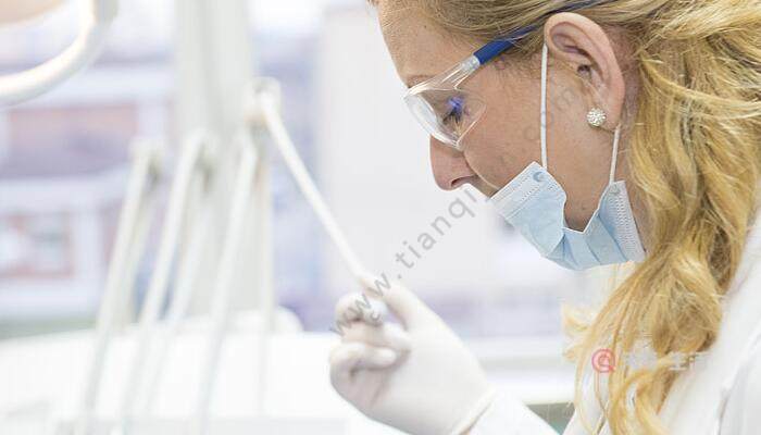 氢氧化钠和稀盐酸反应的化学方程式 氢氧化钠和稀盐酸反应的现象(图2) 氢氧化钠和稀盐酸反应的化学方程式