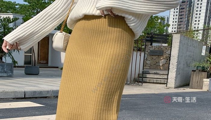 冬天适合穿哪种裙子 冬天穿什么裙子合适(图2) 冬天适合穿哪种裙子